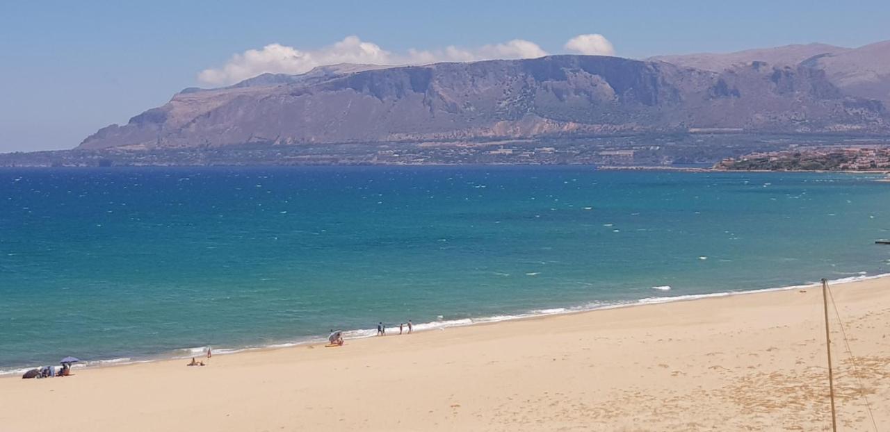 Casa Vacanza "Fortuna" Balestrate Buitenkant foto